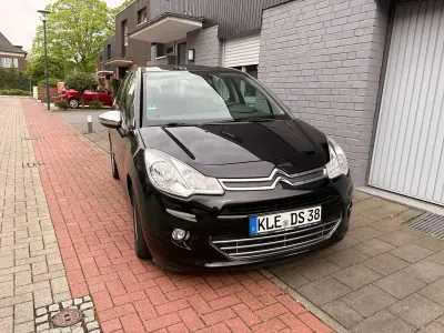 Gebraucht Citroën C3 82 PS (60 kW) 2013 Schwarz Limousine