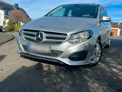 Brugt Mercedes B180 122 HK (89 kW) 2016 Sølv MPV