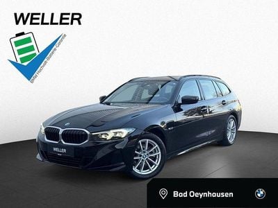 Gebraucht BMW 330e Shadowline 292 PS (214 kW) 2022 Schwarz (schwarz) Kombi