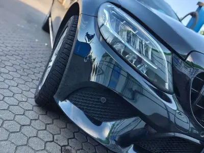 Gebraucht Mercedes C220 194 PS (142 kW) 2020 Schwarz Kombi