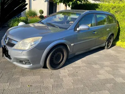 Gebraucht Opel Vectra 150 PS (110 kW) 2007 Grau Limousine