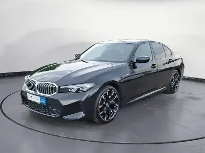 Gebraucht BMW 320 M Sport 184 PS (135 kW) 2025 Schwarz Limousine