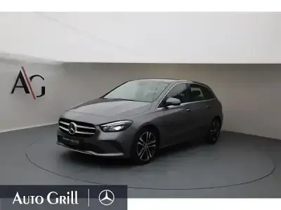 Gebraucht Mercedes B220 190 PS (139 kW) 2020 Mountaingrau metallic Kleinwagen