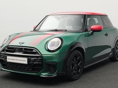 Grün Gebraucht 2024 Mini Cooper S Kleinwagen | 34.168 € (Teuer)