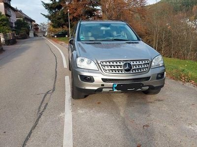 Gebraucht 2008 Mercedes ML350 SUV | 19.800 €