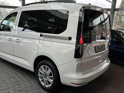 Gebraucht VW Caddy Life 102 PS (75 kW) 2021 Weiß Van / Kleinbus