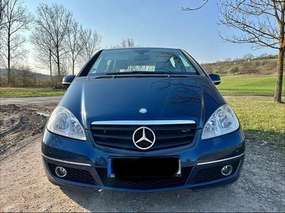 Gebraucht Mercedes A200 Avantgarde 136 PS (100 kW) 2008 Blau Kleinwagen