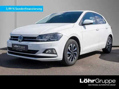 Usata VW Polo Active 95 CV (69 kW) 2021 Bianco Utilitaria