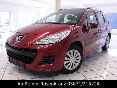 Gebraucht Peugeot 207 Tendance 73 PS (53 kW) 2010 Rot Kombi