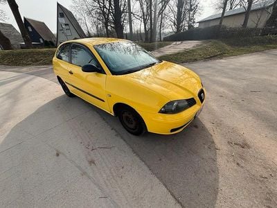 Second-hand Seat Ibiza 75 CP (55 kW) 2004 Galben Hatchback