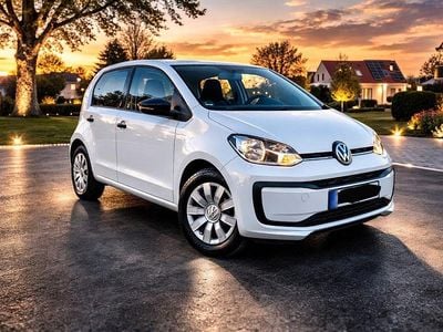 Gebraucht VW up! take up! 60 PS (44 kW) 2016 Weiß Kleinwagen
