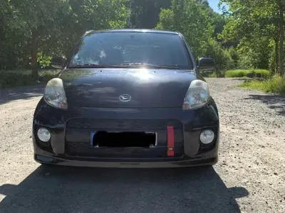 Gebraucht Daihatsu Sirion 103 PS (75 kW) 2007 Schwarz Kleinwagen