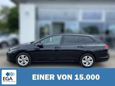 Schwarz metallic Gebraucht 2022 VW Golf VIII Life Kombi | 23.190 € (Fairer Preis)