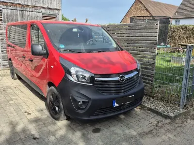 Brugt Opel Vivaro 145 HK (106 kW) 2016 Rød MPV