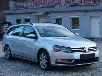 Silber Gebraucht 2011 VW Passat Trendline Kombi | 4.990 € (Superpreis)