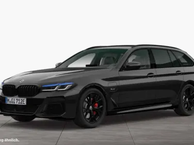 Usata BMW 530e M Sport 292 CV (214 kW) 2023 Nero Station wagon