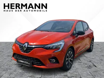 Gebraucht Renault Clio V Zen 91 PS (66 kW) 2022 Orange Limousine