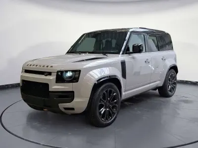 Neu Land Rover Defender 594 PS (436 kW) 2026 Grau SUV