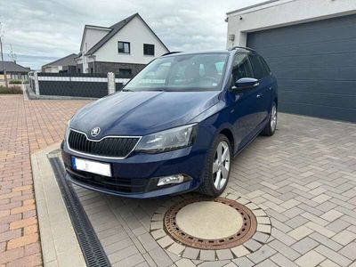 gebraucht Skoda Fabia 1.0 TSI Clever Combi Navi ACC AHK PDC v+h SHZ