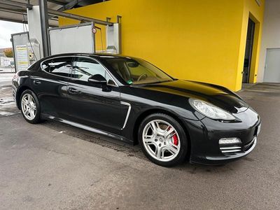 Porsche Panamera 4S