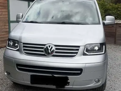 Gebraucht VW Multivan 174 PS (127 kW) 2008 Grau Van / Kleinbus