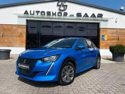 Second-hand Peugeot e-208 Allure 100 kW (136 CP) 2021 Albastru Hatchback