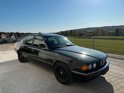 Usata BMW 735 Performance 211 CV (155 kW) 1989 Verde Berlina