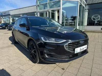 Usata Ford Focus Titanium 116 CV (85 kW) 2024 Nero Station wagon