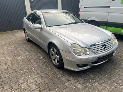 Mercedes C180