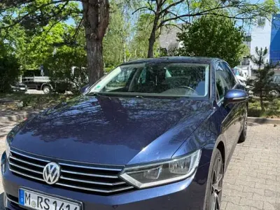 Gebraucht VW Passat 150 PS (110 kW) 2016 Blau Limousine