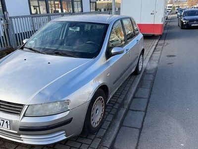 Silber Gebraucht 2002 Fiat Stilo Dynamic Limousine | 700 € (Superpreis)