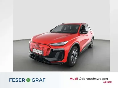 Gebraucht Audi Q6 e-tron Comfort 284 kW (387 PS) 2025 Rot (soneirarot metallic) SUV