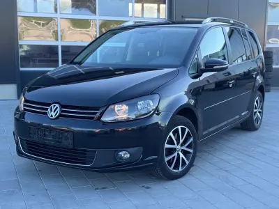 Gebraucht VW Touran Comfortline 140 PS (102 kW) 2011 Schwarz Van / Kleinbus