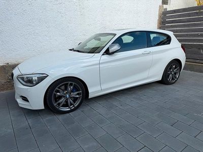 Gebraucht BMW M135 Advantage 320 PS (235 kW) 2014 Weiß Kleinwagen