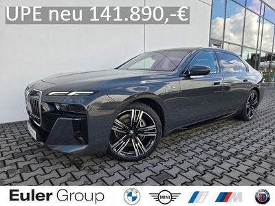 Gebraucht BMW 740 M Sport 299 PS (219 kW) 2025 Grau Limousine
