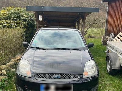 Gebraucht Ford Fiesta 69 PS (50 kW) 2007 Schwarz Kleinwagen