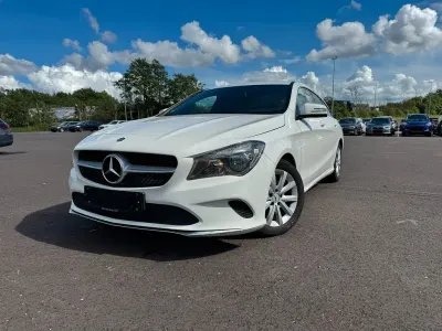 Gebraucht Mercedes CLA200 136 PS (100 kW) 2016 Weiß Limousine