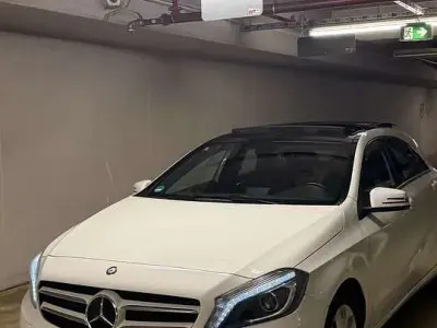 Gebraucht Mercedes A180 Edition 122 PS (89 kW) 2013 Kleinwagen
