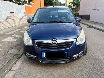 Opel Agila