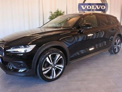 Gebraucht Volvo V60 CC Ultimate 197 PS (144 kW) 2023 Schwarz Kombi