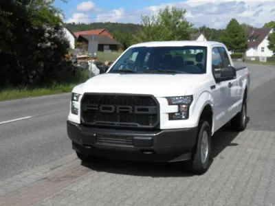Gebraucht Ford V8 Sport 400 PS (294 kW) 2017 Weiß SUV