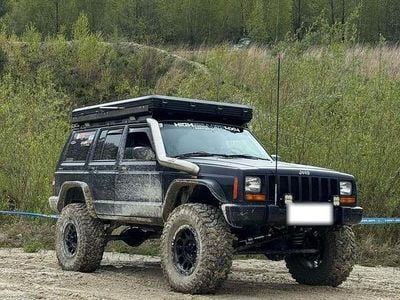 Second-hand Jeep Cherokee Limited 116 CP (85 kW) 2000 Albastru SUV