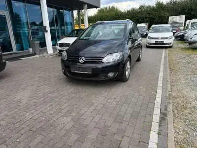 Gebraucht VW Golf Plus Cross Team 105 PS (77 kW) 2010 Schwarz Limousine