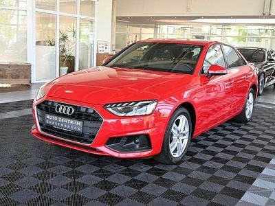 Gebraucht Audi A4 Sport 163 PS (119 kW) 2021 Rot Limousine