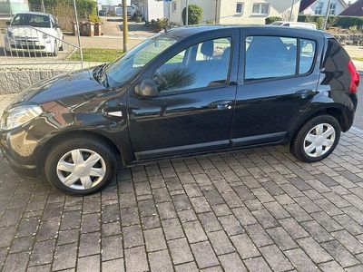 Gebraucht Dacia Sandero 55 PS (40 kW) 2012 Schwarz Limousine