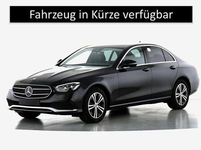 Metalliclack obsidianschwarz Gebraucht 2022 Mercedes E220 Limousine | 36.380 € (Guter Preis)