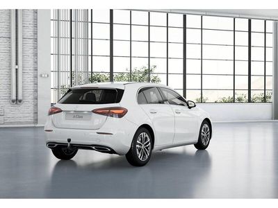 Weiss polarweiß Gebraucht 2025 Mercedes A200 Progressive Limousine | 35.380 € (Teuer)