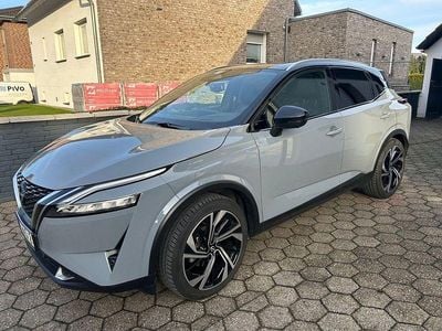 Gebraucht Nissan Qashqai Tekna+ 158 PS (116 kW) 2023 Grau SUV