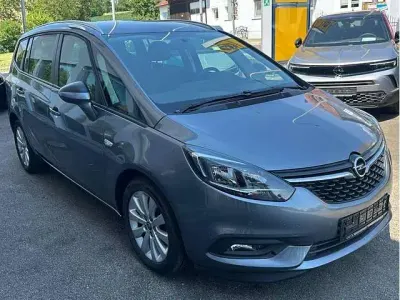 Gebraucht Opel Zafira Tourer 140 PS (102 kW) 2018 Licht grau Van / Kleinbus
