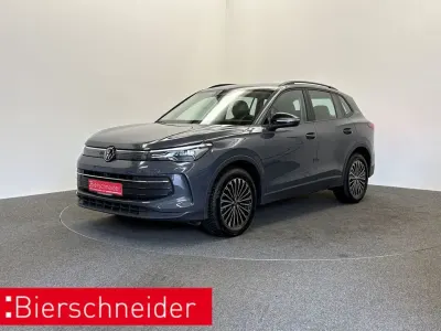 Gebraucht VW Tiguan Goal 150 PS (110 kW) 2025 Grau SUV